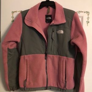 Lovingly worn The North Face Denali jacket size S